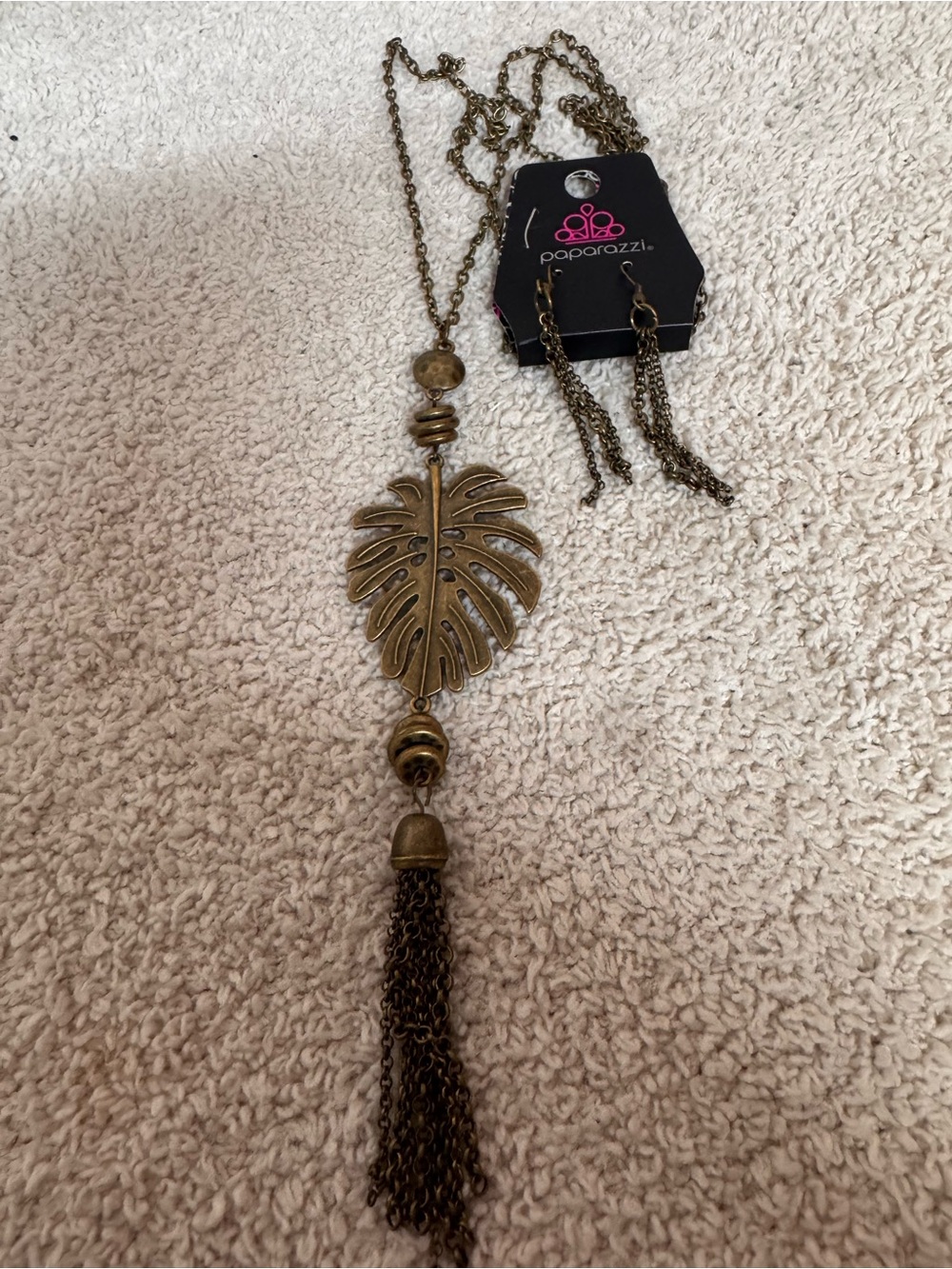 Paparazzi Gold-Tone Monstera Leaf Tassel Necklace